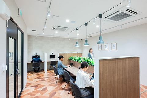 THE HUB 横浜元町